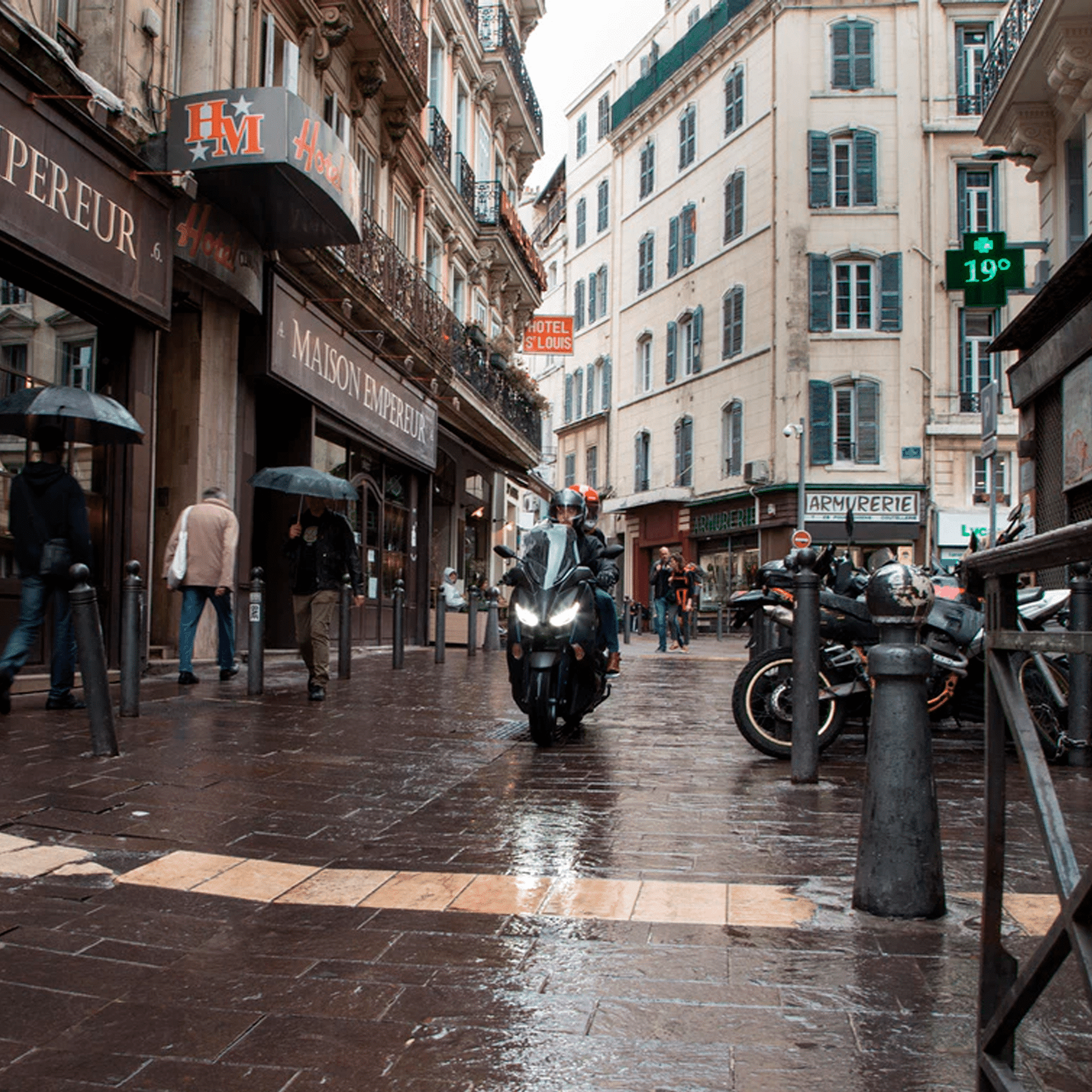 dbde93f3aa174e4ce93fe2b6a0df04ed