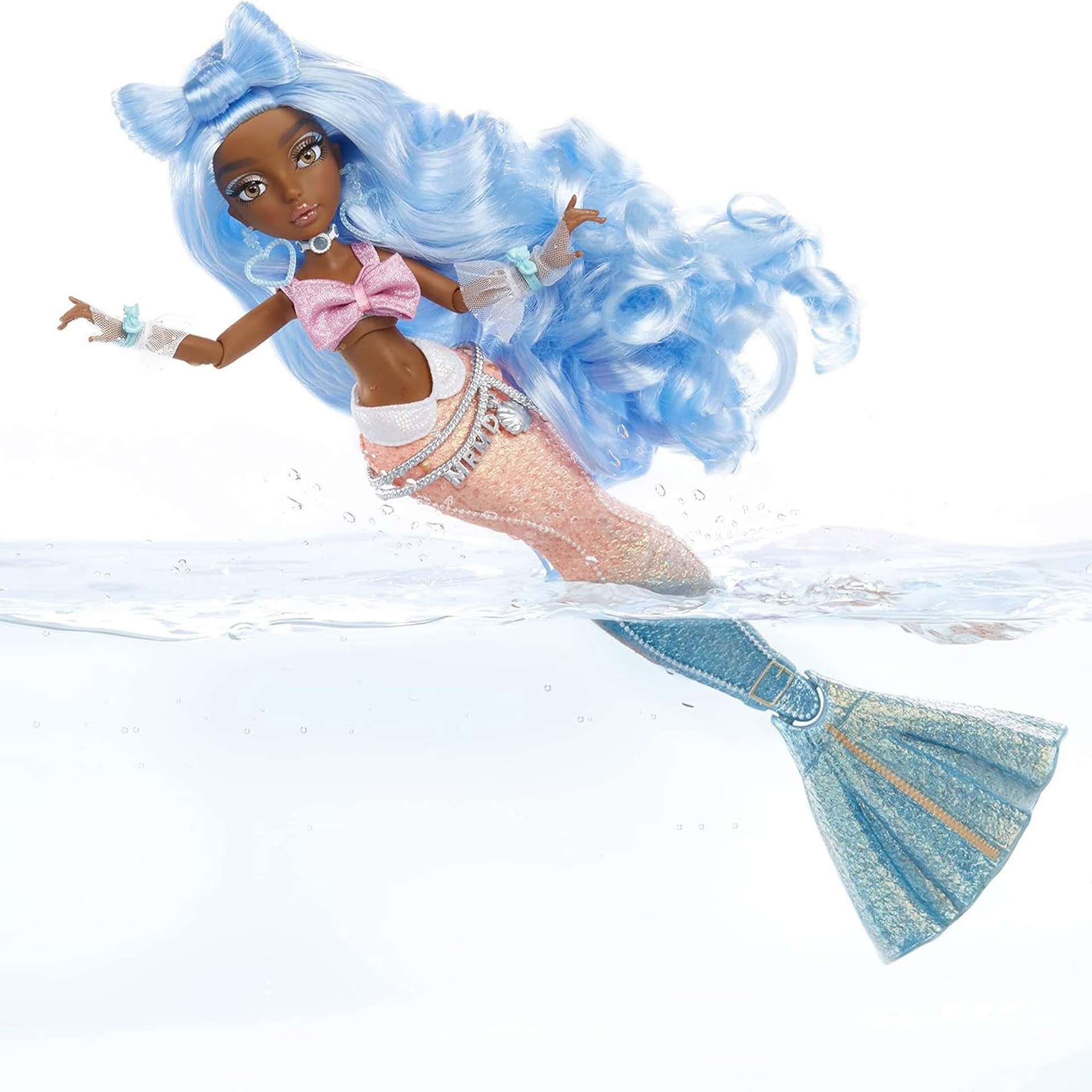 25d8113579a329601dddf130c143a1f6