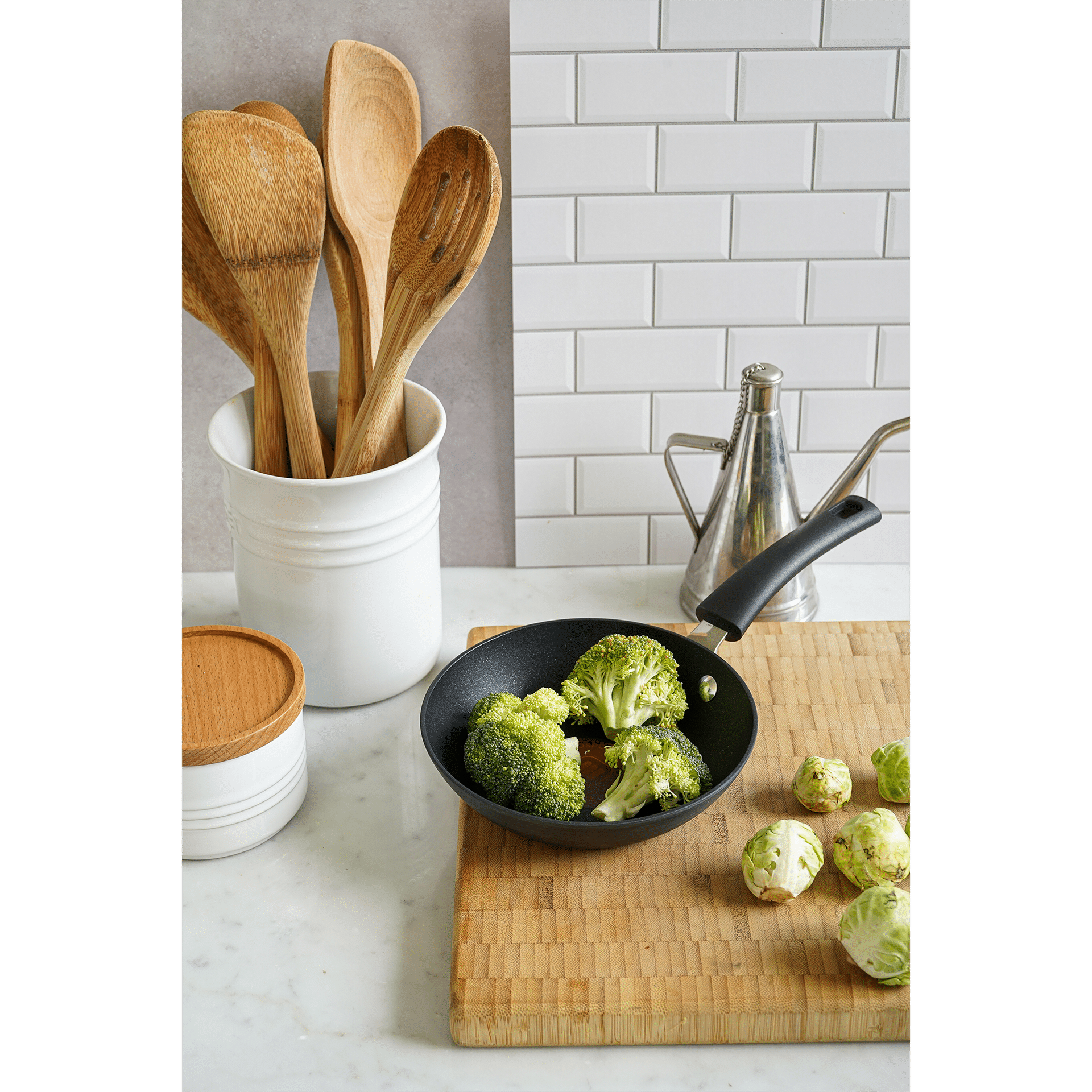 98639f6deca16d5fc3463988c19a9eb2