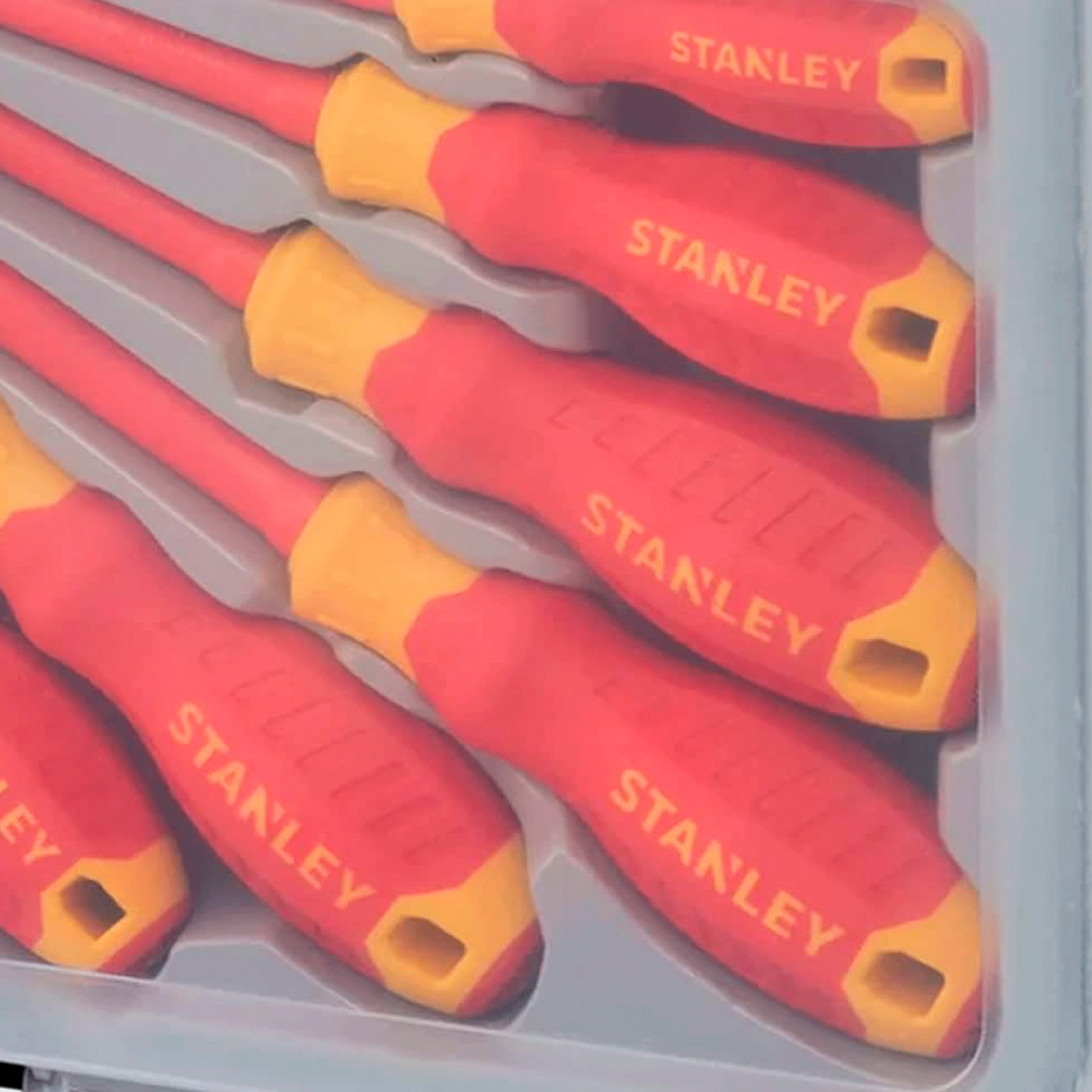 7dc168d37ae19c64e806ca63ae2696df